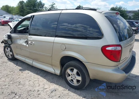 2005 Dodge Grand Caravan Sxt from USA, damaged, VIN 2D4GP44L85R596416